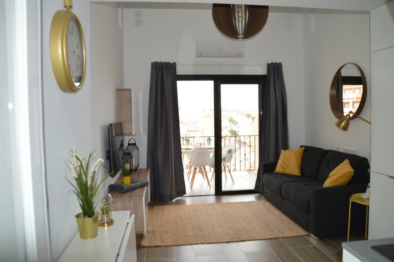 New Luxury Duplex Castle Harbour Cristianos Appartamento Los Cristianos  Esterno foto